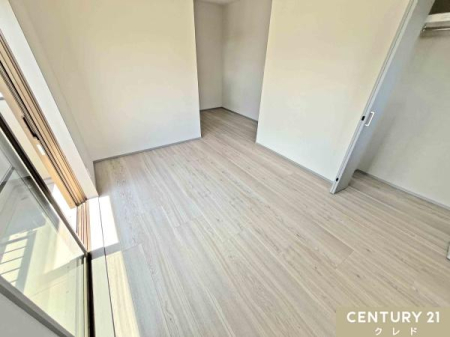 �Q�� �y�m��8.5���z
8.5���̂�Ƃ肠��L�������̗͂m���B������o���R�j�[���疾�邢�z�����������ސS�n�悢��ԂŁA��Q���Ƃ��Ă������Ƃ��߂������������܂��B