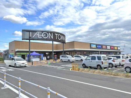 ���ӊ� �y�V���b�s���O�{�݁z�C�I���^�E���јC�R�F2575m