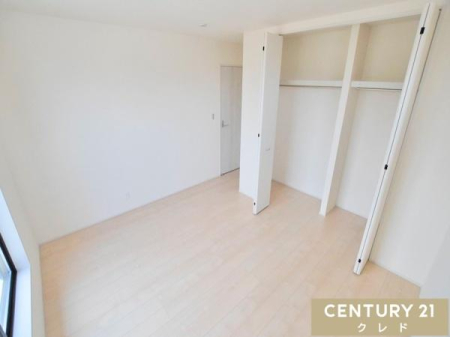 �m�� -