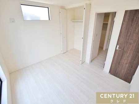 �Q�� -