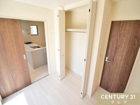 �m�� -