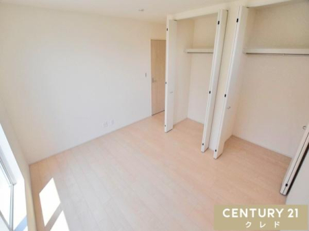 �m�� -