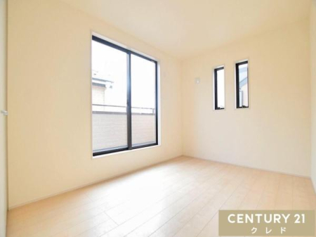 �m�� -