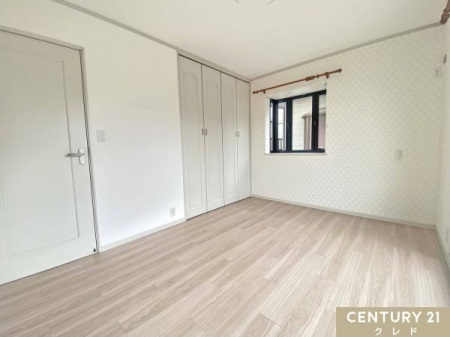 �q������ �y�m��6���z
���q���܂̂������ɂ��������߂ȗm��6���B�׋�����{�I�Ȃǂ�u���Ă��A�������Ƃ����t���[�X�y�[�X���m�ۂł��܂��B