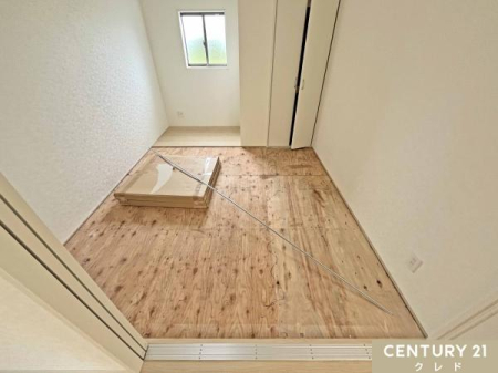 �a�� -