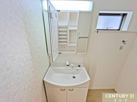 ���ʑ�E���ʏ� �Z�������̐g�x�x�ɕ֗��ȎO�ʋ����ϑ�B�����⑫���̈����o���Ȃǎ��[�X�y�[�X���[�����Ă���A�����ނ���������Еt���܂��B