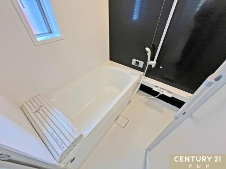 ���� ���q�l�ƈꏏ�ł���Ƃ��1�؃^�C�v�̃o�X���[���B1���̔�������Ă����o�X�^�C����L�Ӌ`�ɁB��l�̕����������Ɠ����ł��܂��B