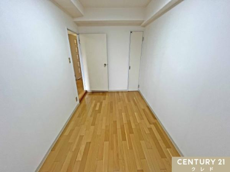 �m�� �y�m��5���z