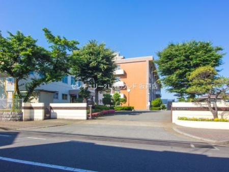 ���ӊ� �y���w�Z�z��z�s�����P�֐����w�Z�F550m