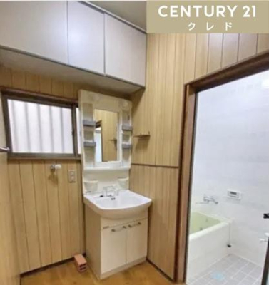 ���ʑ�E���ʏ� �g���������ɃT�b�Ǝ��o���鋾���̃I�[�v�����[���������ʉ��ϑ�B
����������̂ŗ�������̎��C�E�J�r�΍�ɂ��Ȃ萴���ȋ�Ԃ�ۂĂ܂��B