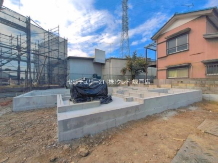 �O�ʓ��H�܂ތ��n�ʐ^ �����A��b�H�����ł��B
�ϐk���ɂ��z�������\���B��������Ƃ�����b���A�������S���ĕ�点��Z�܂����x���܂��B