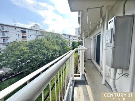�o���R�j�[ 2�̕������q�����ʃo���R�j�[�B
���󕨂������₷���A�Ǝ��̎��Z�ɂ��v�����܂��B
�����ɂ��g���ȗz����������邱�Ƃ��ł��܂��B