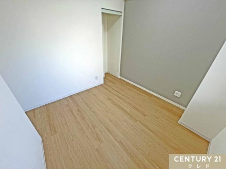 �m�� �y�m��4.5���z
�O���[�̃A�N�Z���g�N���X�����������̂����Ԃ����o���܂��B
���[���t���Ă���A�q�������ɂ��s�b�^���ł��B