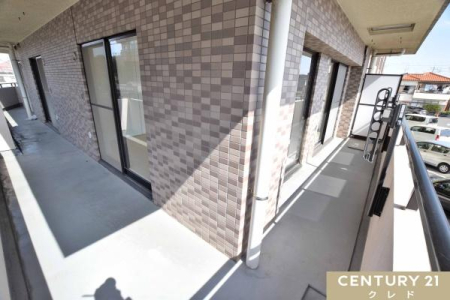 oRj[ 쓌E쐼̊JI2ʃoRj[́Aɒgz˂鎖ł܂B
͂A̗΂ĂƁAVł̂Ƃy݂łB