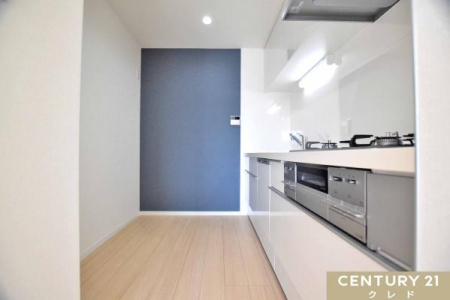 Lb` Lb`͑llł]T܂B
qĺu肽vu肽vΊőΉȂ܂ˁB