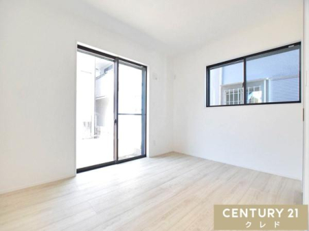 m y1K@m8z
2ʍ̖̌邢ḿARՂBʂǂAłSn悭߂܂B
WICĂAߗނ⏬ނ̐ɂ֗łB