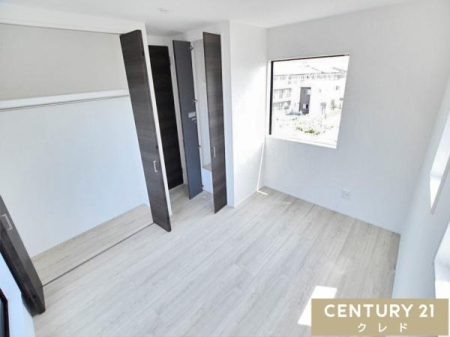 Q y3K@m8z
[Xy[X2ɐ݂Ƃ肠mB
傫ȃxbhƂĔzułAvw̎QƂĂsb^łI