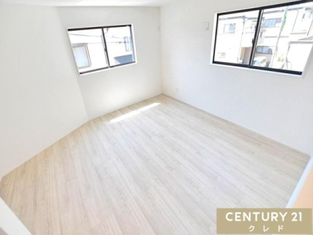 rO y2K@LDK15.3z
JƗzɂ2KrOB
_炩ȗžՂƍ݁AƑ݂ȂRƏW܂鉷ԂłB